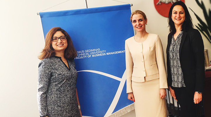 Accociate Professor from France, Faten Ben Slimane, visited the Faculty of Business Management